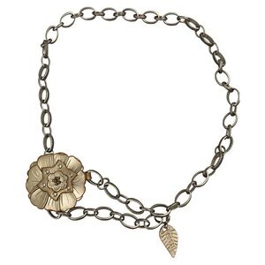 Fossil Silver Metal Chain Belt With Gold Flower Detail Feather Logo Charm